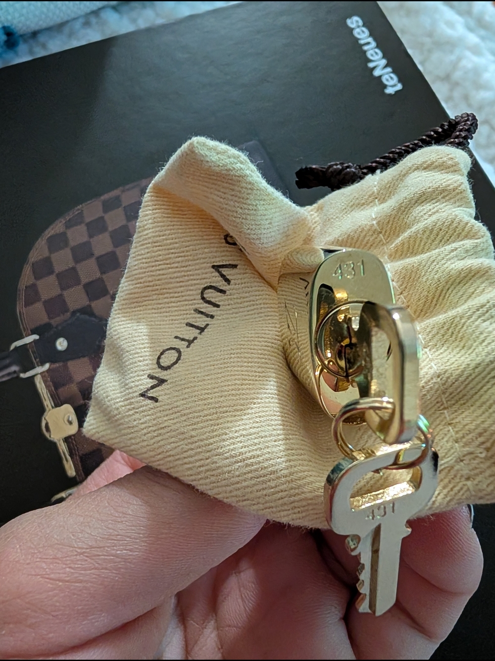 Louis Vuitton Rare Series Gold Padlock with Keys - Picture 7 of 11
